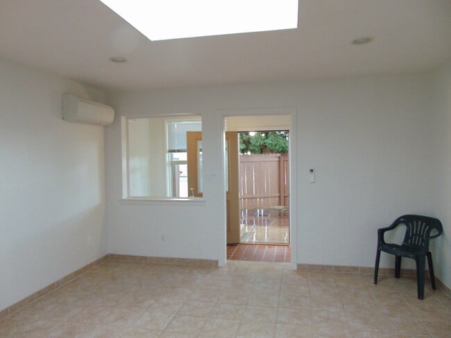 Building Photo - 3325 Camino Cielo Vista