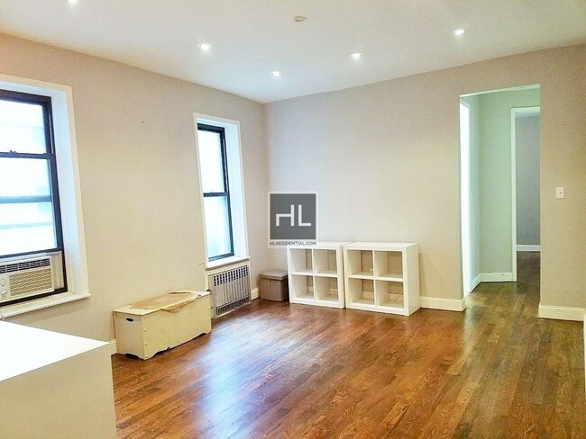 Foto del edificio - 932 Carroll St