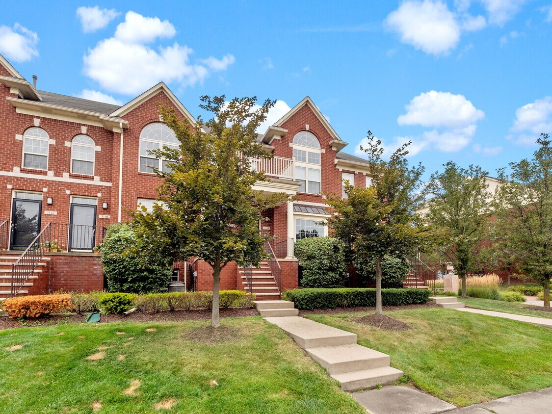 Primary Photo - 3154 Camden Dr