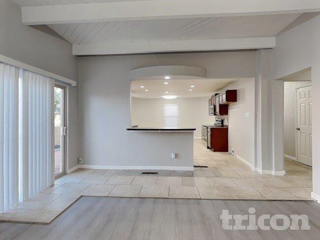 Foto del edificio - 9800 Denali Rd NE