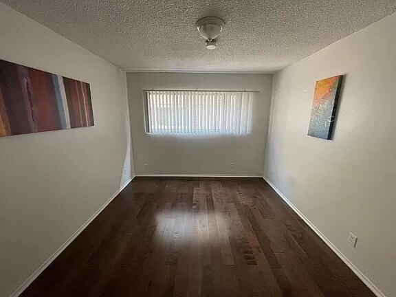 Foto del edificio - 3106 S Canfield Ave