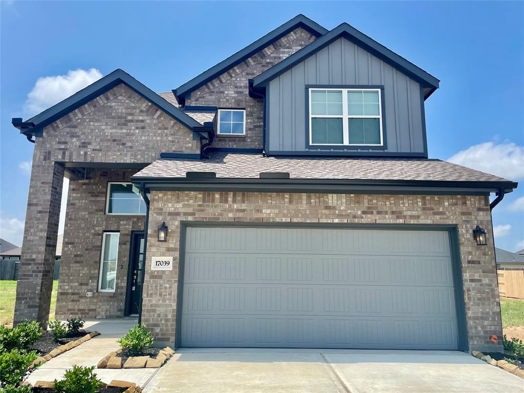Foto principal - 17039 Lilac Paxton Ln