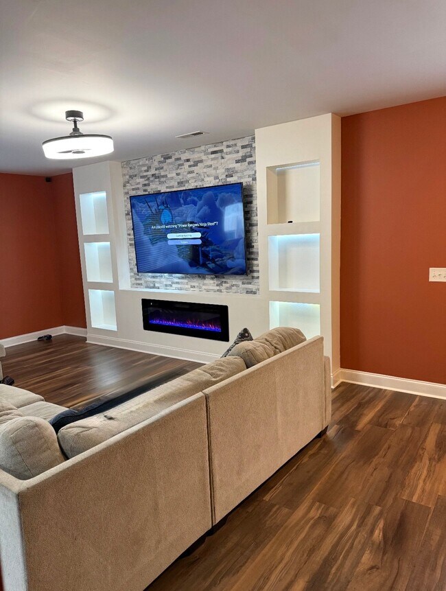 Foto del edificio - 7532 Spring Spruce Ln