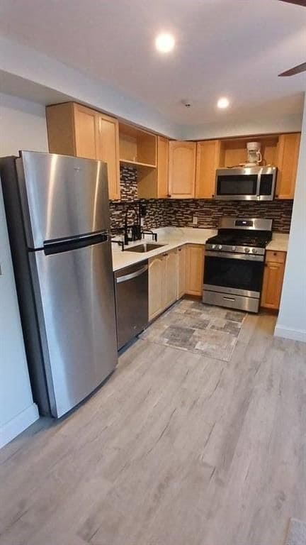 Building Photo - 93 Bay View Avenue, 2S