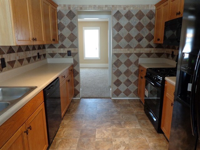 Foto del edificio - 228 Moreland Cir