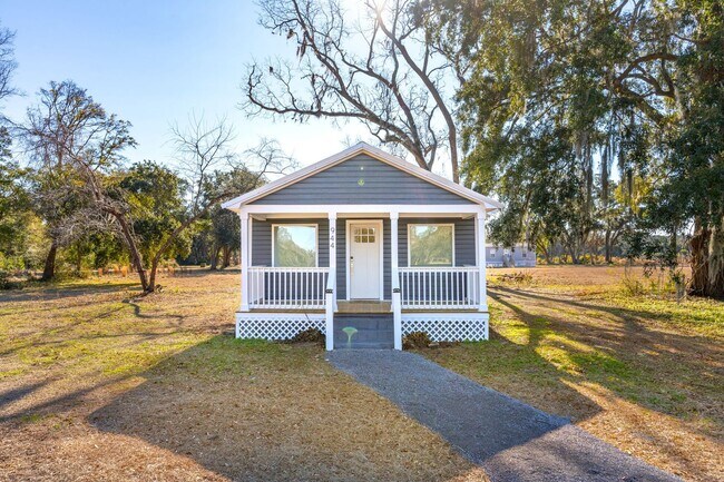 Building Photo - Charming Lowcountry Home for Rent on Edisto Island