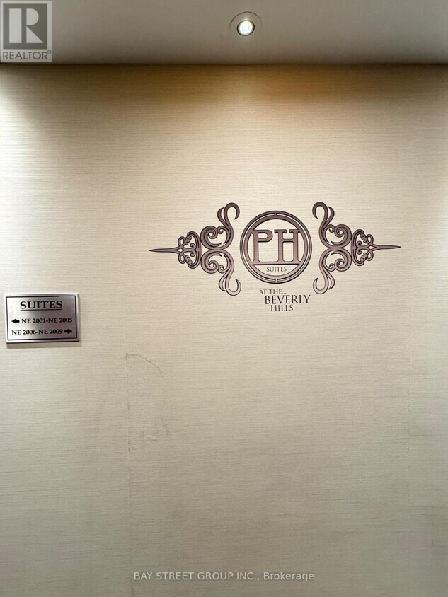 Photo principale - 9205-9205 Yonge St