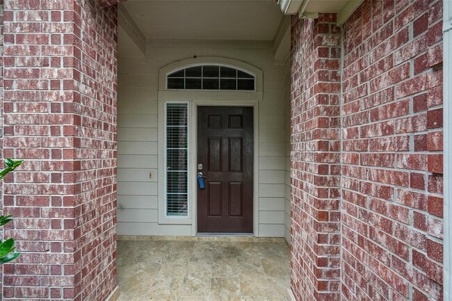 Building Photo - 16614 New Market Ln