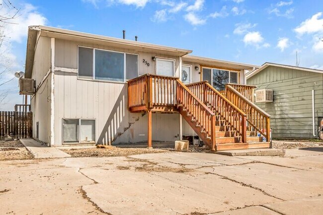 Building Photo - Charming Townhome in Beautiful Rangely, CO