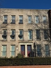 Building Photo - 4621 1/2 Macarthur Boulevard NW