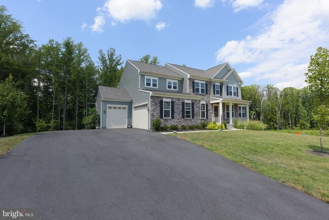 Building Photo - 15112 Sycamore Leaf Ct