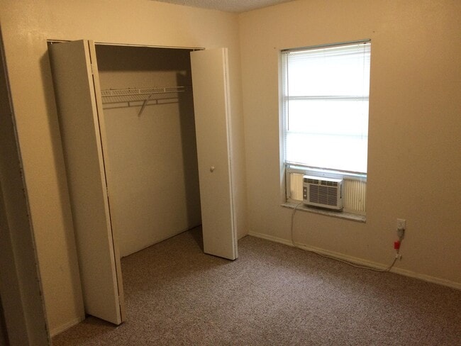 Foto del edificio - 696 Kilgore St