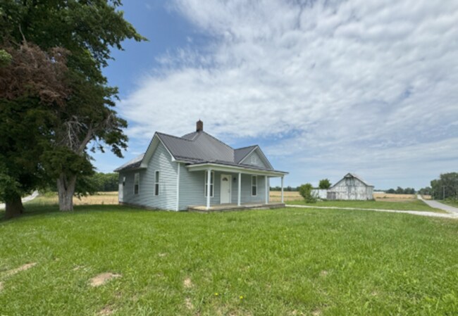 Foto del edificio - 2 Bedroom Home in the Country