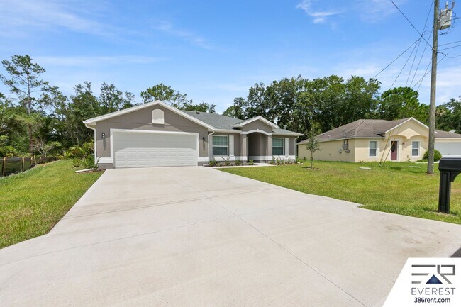 Building Photo - LIKE NEW 4/2/2 ON A CUL DE SAC IN BEAUTIFUL SEMINOLE WOODS