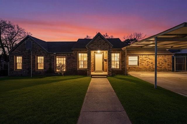 Foto del edificio - 1108 Winters St