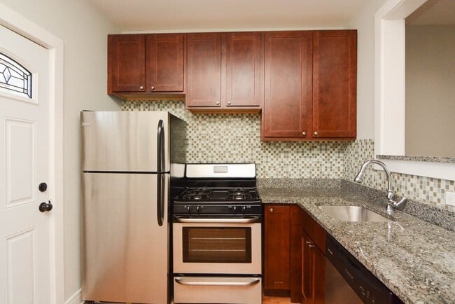 Foto del edificio - 4301 N Wolcott Ave