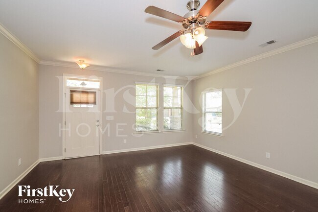 Foto del edificio - 291 Belmont Way