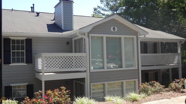 Building Photo - 610 Natchez Trce