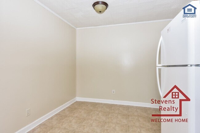 Building Photo - 109 Cassetty Ln