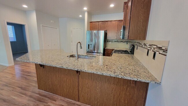 Building Photo - 1811 77th Ave SE