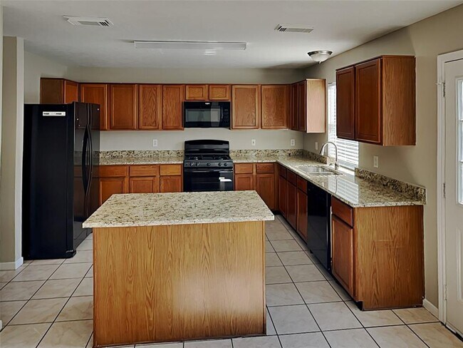 Foto del edificio - 2930 Rainmont Ln