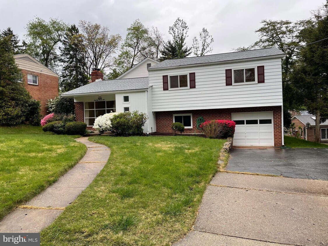 6805 Algonquin Ave, Bethesda, MD 20817 House Rental in Bethesda, MD