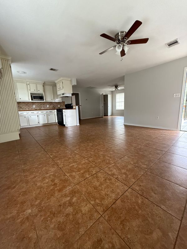 Foto del edificio - 6219 Frisco St