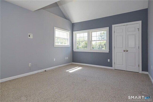 Foto del edificio - 160 E Elm St