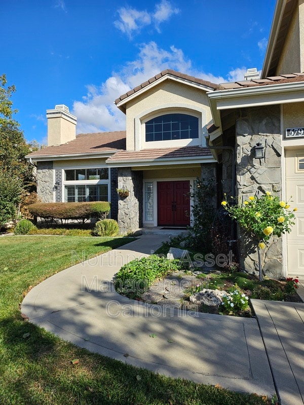 Building Photo - 5799 Johnston Pl