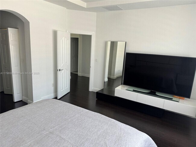 Foto del edificio - 8162 NW 114th Pl