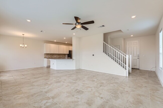 Foto del edificio - 14715 Bedstraw Dr