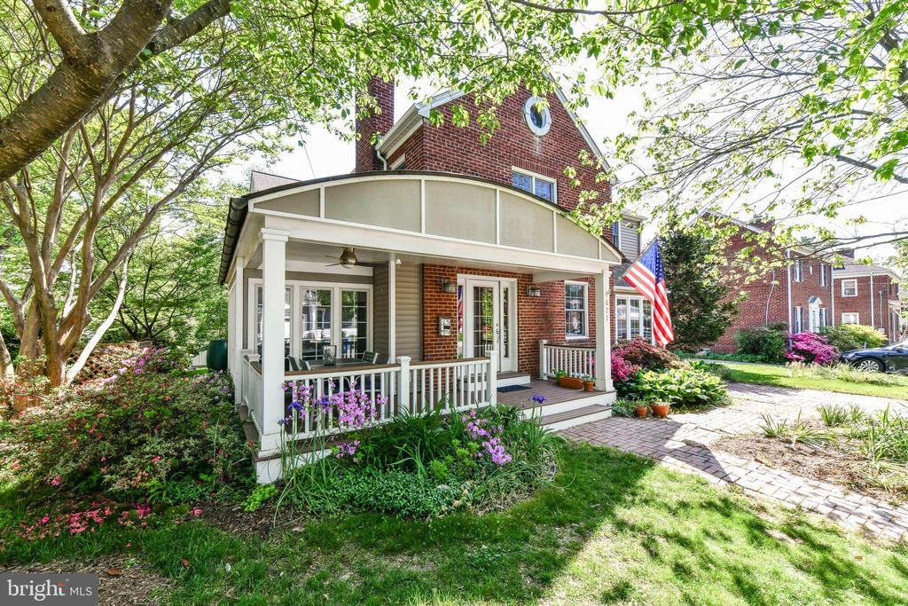 Foto principal - 621 S Taylor St