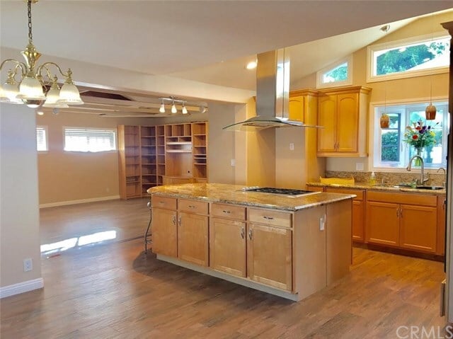 Primary Photo - 1053 Lawanda Pl