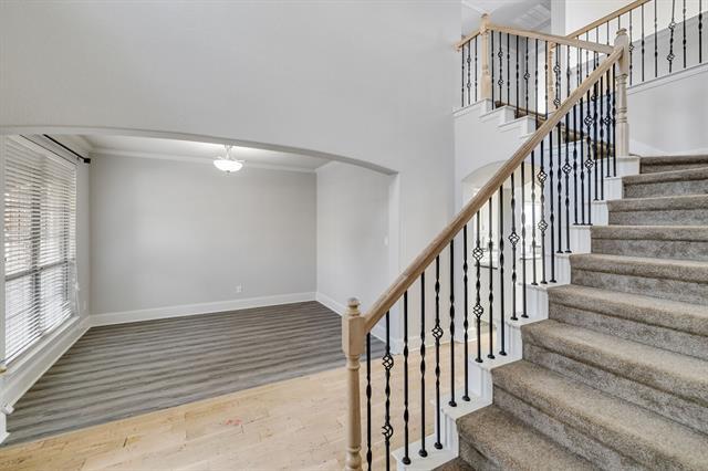 Foto del edificio - 5629 Hampshire Dr