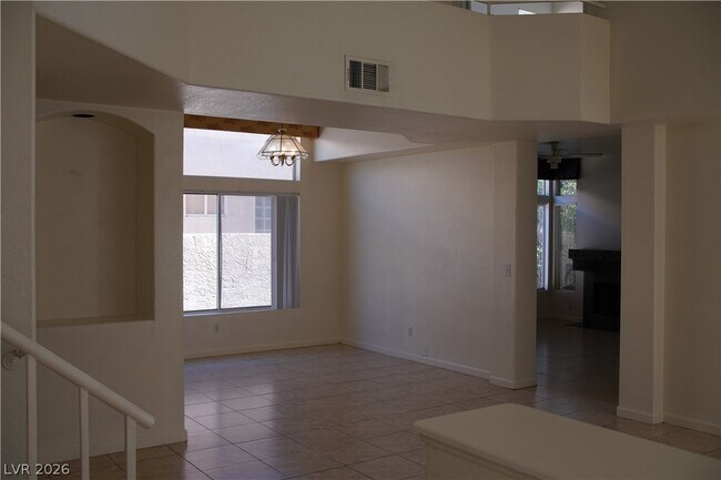 Building Photo - 2312 Reddon Cir