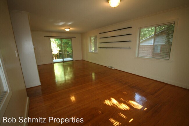 Building Photo - 4 br, 2 bath House - 1012 Norwood Avenue