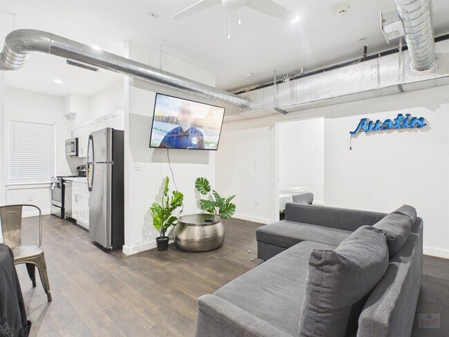 Foto del edificio - 1010 W 26th St