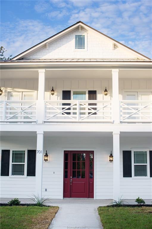 Foto principal - 701 Hereford St