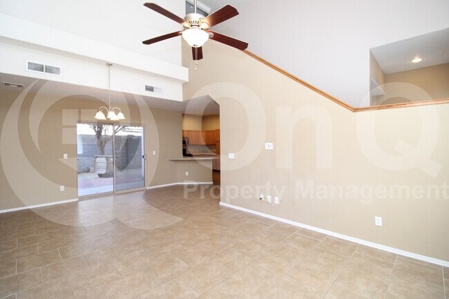 Foto del edificio - 8114 W Zoe Ella Way