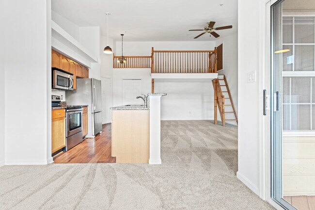 Foto del edificio - 2400 Ellsworth Way