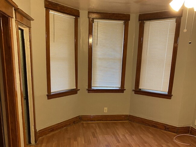 Building Photo - 8324 S Baker Ave