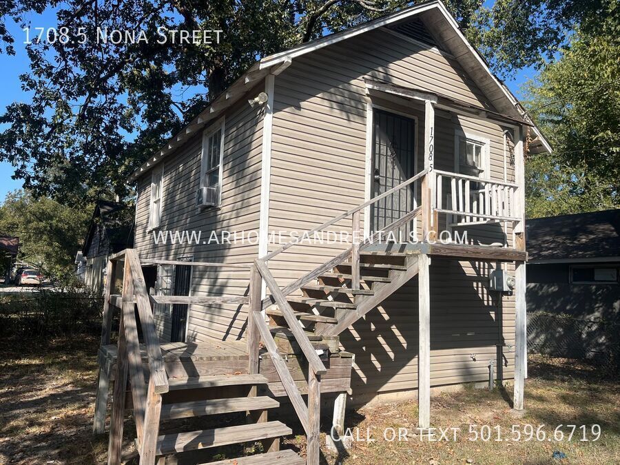 1708.5 Nona St, North Little Rock, AR 72114 Room for Rent in North