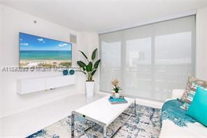 Building Photo - 500 Brickell Ave