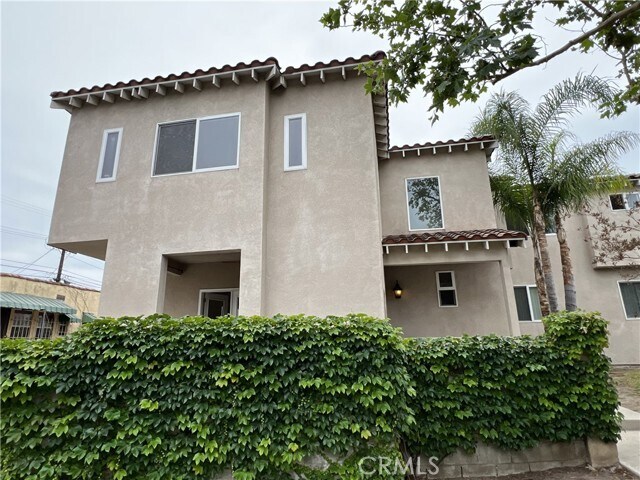 Foto del edificio - 1100 S Highland Ave