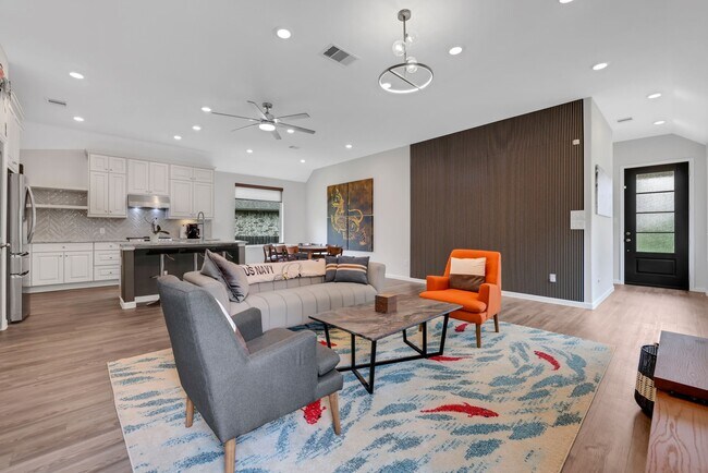 Foto del edificio - 4933 Chester Lk Ln