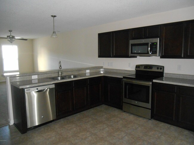 Foto del edificio - 118 Murrow Ln