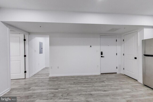 Foto del edificio - 5305 Dana Pl NW