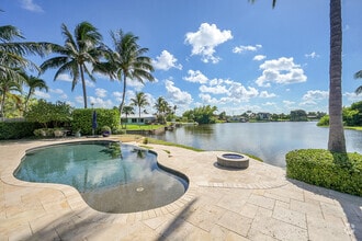 Building Photo - 6767 Tradewind Way