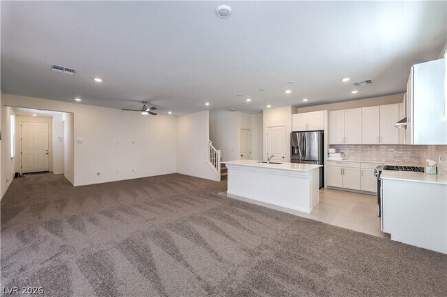 Foto del edificio - 6681 Tumoulin St