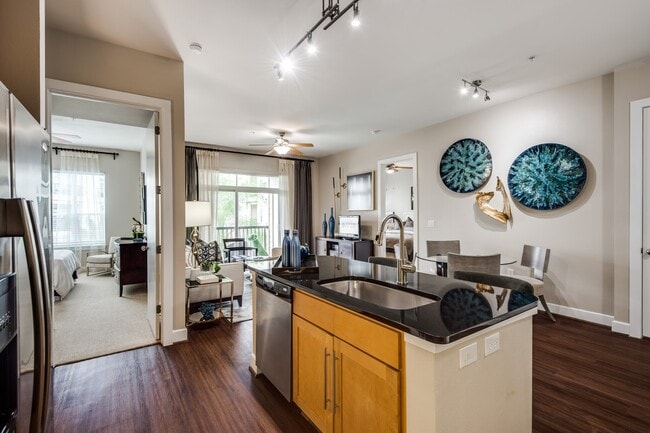 Foto del edificio - Move In & Get $1,000 Off Selected Homes!